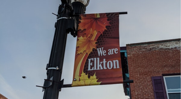 street banner flag elkton md